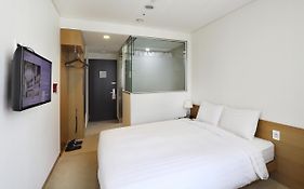 Hotel Aventree Jongno